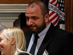 Zelensky Tunjuk Politisi Muslim Jadi Menhan Baru Ukraina