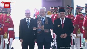 VIDEO: Momen PM Timor Leste Xanana Gusmao Ikut Joget Tari Betawi