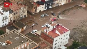 VIDEO: Banjir Bandang Hantam Spanyol, Aktivitas Warga Terganggu