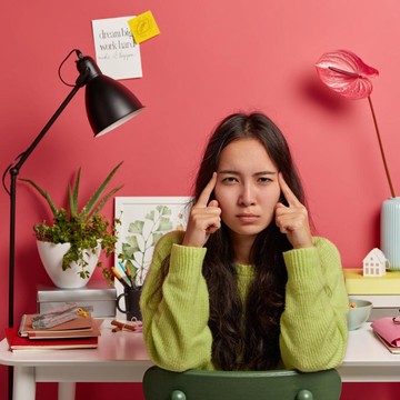 img-title 6 Zodiak yang Paling Suka Overthinking, Kamu Termasuk?