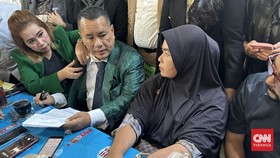 Hotman Paris Duga Ada Pelaku Lain Terkait Penganiayaan Imam Masykur