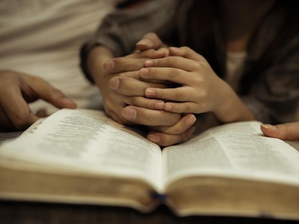 50 Ayat Alkitab tentang Bersyukur kepada Tuhan, Berikan Kekuatan dalam Situasi Sulit