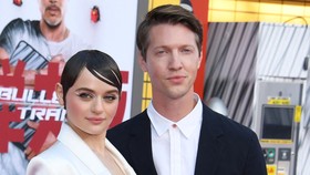 Joey King dan Steven Piet Resmi Menikah Setelah 4 Tahun Pacaran