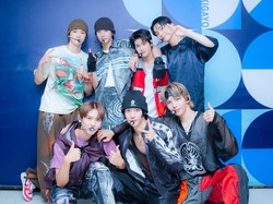 Lirik dan Terjemahan Lagu Get a Guitar - RIIZE