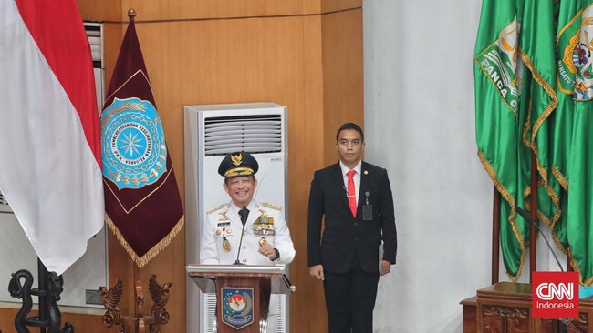 Heru Budi diminta fokus dengan tugasnya sebagai Kasetpres pada masa peralihan kepemimpinan Jokowi ke Prabowo.