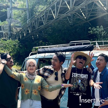 Lepas dari Putih Abu Abu, Alma Thania Jadi Vokalis Band Dodit-Ebel Cobra