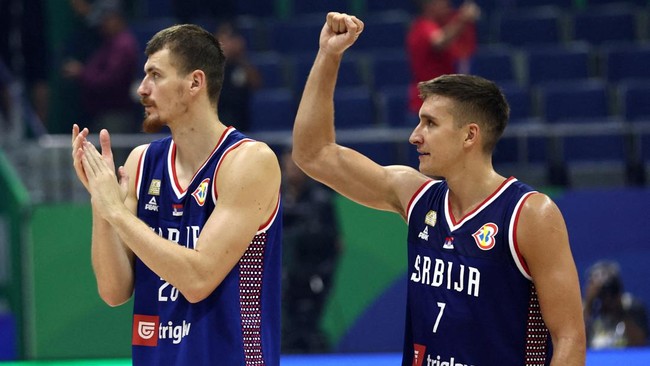 Pemain basket timnas Serbia Borisa Simanic terpaksa menjalani operasi pengangkatan ginjal karena terkena sikut lawan di FIBA World Cup 2023.