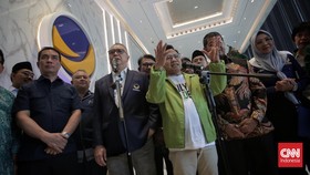Cak Imin Disambut Selawat di Kantor NasDem, Elite PKS Tak Hadir