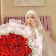 Detail Gaun Pengantin Larissa Chou, Anggun Gunakan Adat Daerah Ini