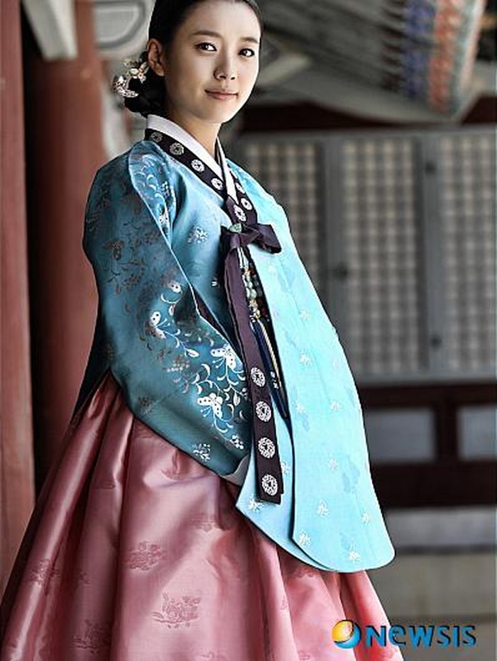 Han Hyo Joo di drama Dong Yi / Foto : jejusori.net