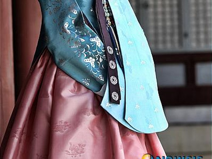 Han Hyo Joo di drama Dong Yi / Foto : jejusori.net