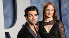 Joe Jonas Cabut Gugatan Usai Sepakat Hak Asuh dengan Sophie Turner