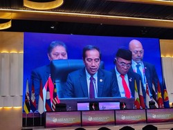 Presiden Jokowi Pimpin Pertemuan KTT ASEAN dengan China