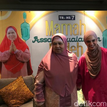 Jawaban Menohok Mamah Dedeh Soal Non-Muslim Ikutan War Takjil Saat Ramadan
