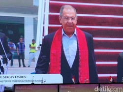Menlu Rusia Tiba di RI Hadiri KTT ASEAN, Disambut Mendagri Tito
