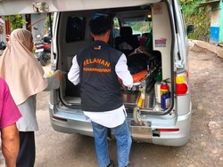 Cerita Relawan Ambulans: Tulus Melayani Walau Dipandang Sebelah Mata