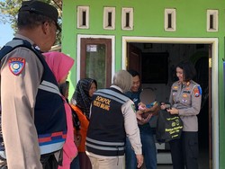 Paket Gizi Disalurkan ke Bululawang Malang Turunkan Angka Stunting