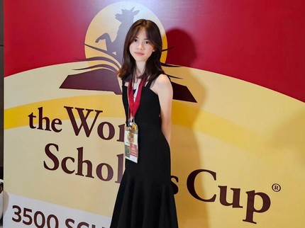 7 Potret London Abigail, Anak Wulan Guritno yang Menang Medali Emas Lomba Debat di Thailand
