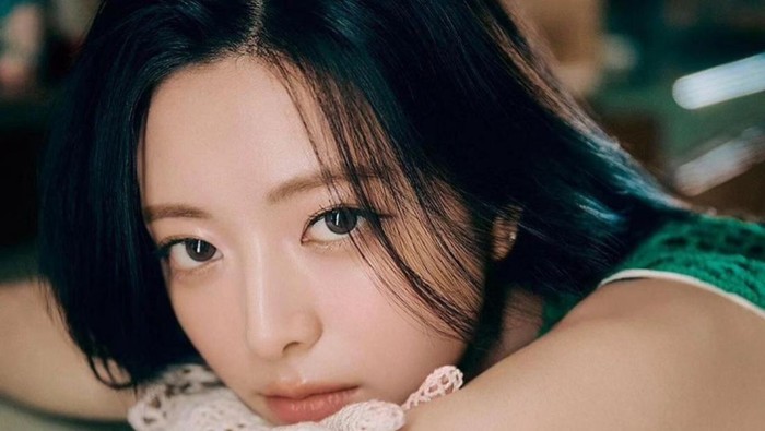 Punya Tubuh Ideal, Ternyata Ini Olahraga Favorit Yuna ITZY!