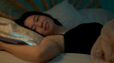img-title Fakta di Balik Adegan Intim Laura Basuki di Film 'Sleep Call'