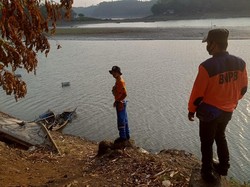 Jasad Bocah SD Ditemukan Tewas Tersangkut Rakit di Sungai Cisokan