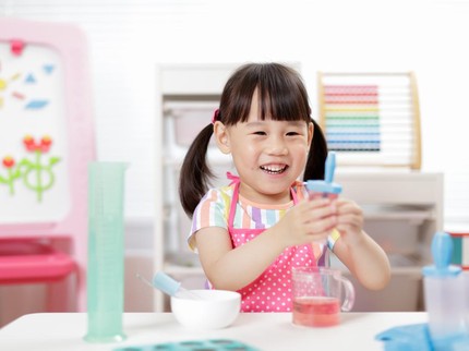 7 Kemampuan yang Perlu Dimiliki Anak Sebelum Masuk TK, Bukan Calistung Bun