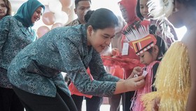 Kahiyang Ayu Ajak Anak-Anak Medan Cinta Literasi Lewat Kuis Berhadiah