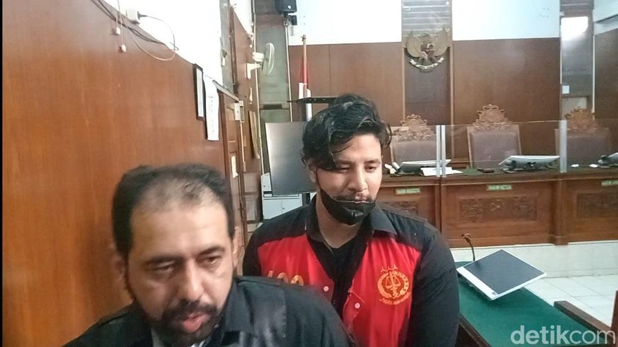 ammar zoni