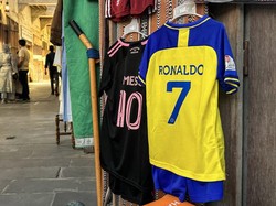 Nominasi Pemain Terbaik FIFA 2023: Messi Masuk, Ronaldo Kembali Absen
