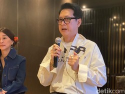 Denny Wirawan Ungkap Kisah Haru Mengolah Batik Kudus dalam Sandyakala Smara