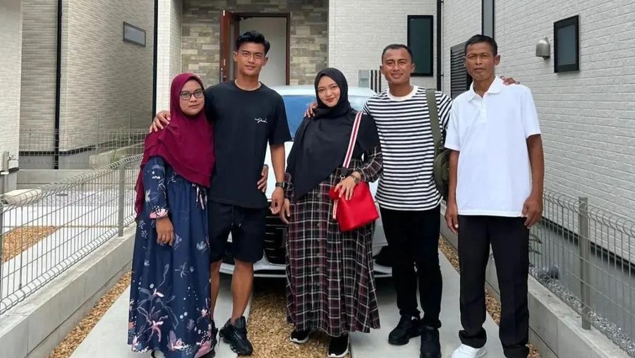 Keluarga Pratama Arhan Keluarga Pratama Arhan
