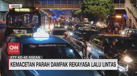 VIDEO: Kemacetan Parah Dampak Rekayasa Lalu Lintas