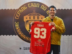 Respons Ketua Viking Usai Disanksi Komdis PSSI