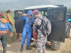 5 ABK Nelayan Prigi yang Selamat Dievakuasi ke Puskesmas Wonotirto