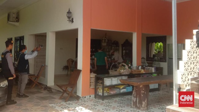 Siapa Reyna Usman yang rumahnya digeledah KPK di Bali pada tengah pekan ini?