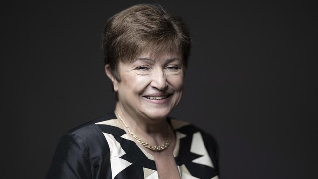 Direktur Pelaksana IMF Kristalina Georgieva berbicara soal beda kondisi Indonesia saat ini dengan era 1998 atau saat krisis ekonomi. RI katanya makin optimis.