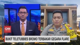 VIDEO: Bukit Teletubbies Bromo Terbakar Gegara Flare