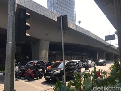 Cerita Pengendara Lalin Pancoran Hari Ini Lancar: Kemarin Stuck 1 Jam