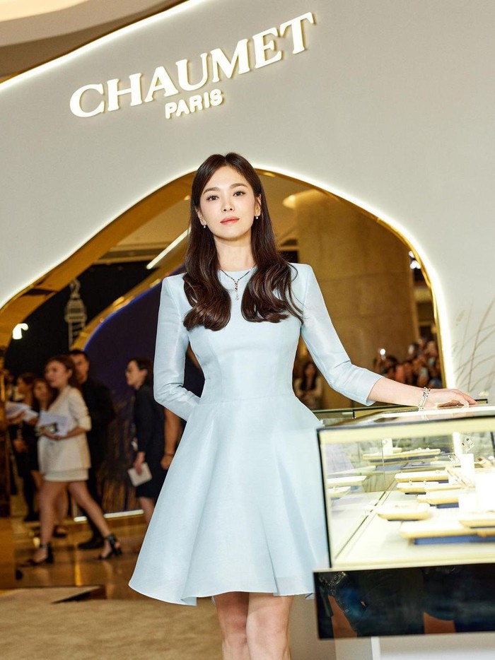 Bagaimana penampilan Song Hye Kyo kali ini menurut kamu, Beauties?/ Foto: instagram.com/kyo1122