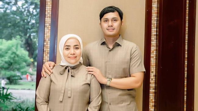 Terungkap Alasan Muzdalifah Masih Jualan di TikTok Meski Suami Anggota DPRD
