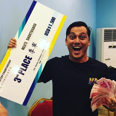 Potret Tipi Jabrik, Kakak Luna Maya yang 'Ancam' Maxime Bouttier Sebelum Lamar Sang Adik