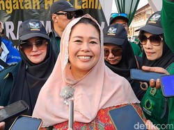 Prabowo atau Ganjar? Yenny Wahid: Butuh Tuntunan Yang Maha Kuasa