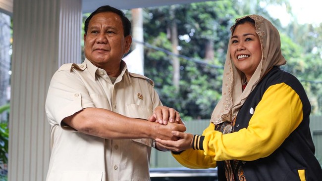 Relawan Prabowo Subianto di Jawa Timur mengusulkan agar Yenny Wahid diangkat menjadi ketua tim pemenangan di Pilpres 2024