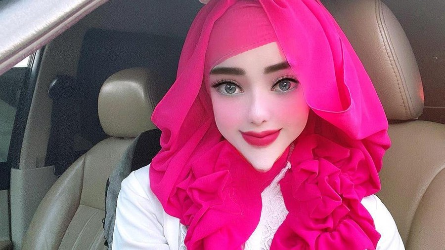 Demi Dagu Lancip, PNS Viral Yuni Jasmine Oplas Capai Miliaran? Demi Dagu Lancip, PNS Viral Yuni Jasmine Oplas Capai Miliaran?