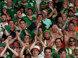Prancis Vs Irlandia: Les Bleus Diledek Pakai Jersey Messi