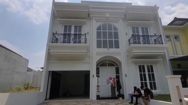 img-title Dulu Tidur di Karpet, 7 Potret Rumah Baru Aldi Taher Dapat dari Bos Properti