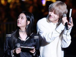 Viral Video V BTS & Jisoo BLACKPINK Ngobrol, Terungkap Pernah Jadi MC Bareng
