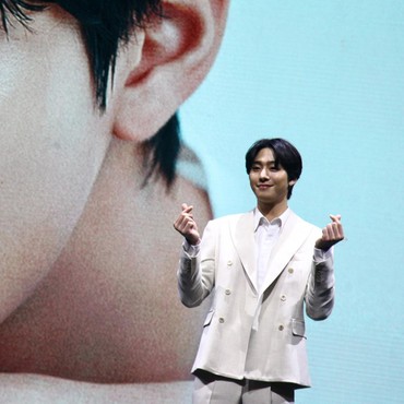 Ahn Hyo Seop Gugat Han Seo Hee Usai Percakapan Ngamar di Hotel Mewah Viral