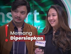 Nuansa Earth Tone, Bikin Sherina dan Derby Romero Makin Adventurous