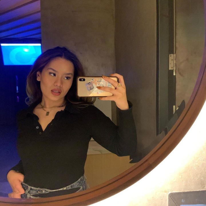 <p>Berbeda dengan sang adik yang terjun ke dunia hiburan, Zahwa tampaknya saat ini hanya fokus pada kehidupan barunya di New York. Selama menetap di sana, perempuan kelahiran Jakarta ini juga sering memamerkan momen saat berkumpul dengan teman-temannya. (Foto: Instagram @zahwamassaid)</p>